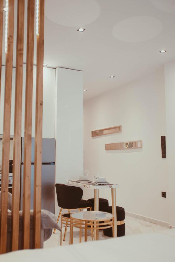 Aelia - Luxury Central Suite 亚历山德鲁波利斯 外观 照片
